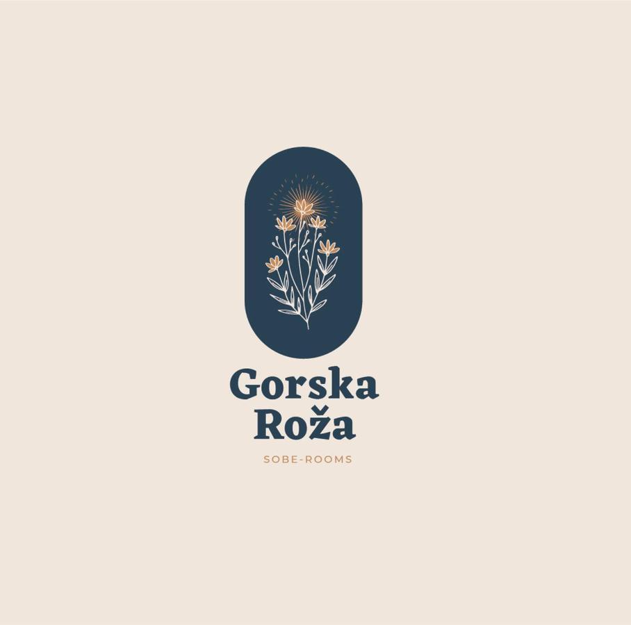Gorska Roza Bed and Breakfast Log pod Mangartom Eksteriør billede